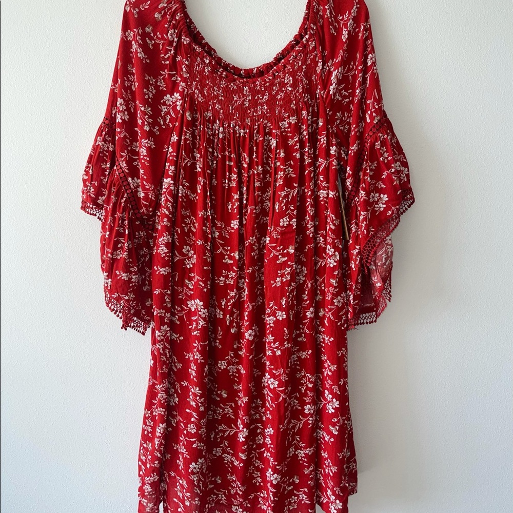 Plus size dress available in 1X 2x 3x